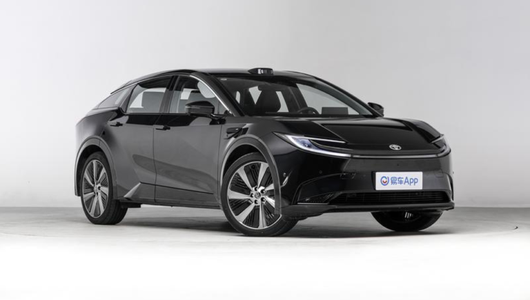 FAW-Toyota bZ5 chega em junho com tecnologia de baterias da BYD