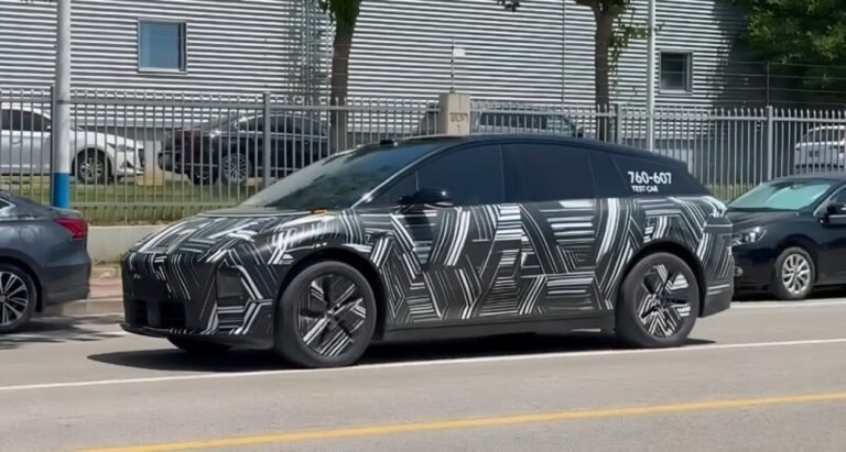 Li Auto i6 estreia em setembro como SUV elétrico para famílias