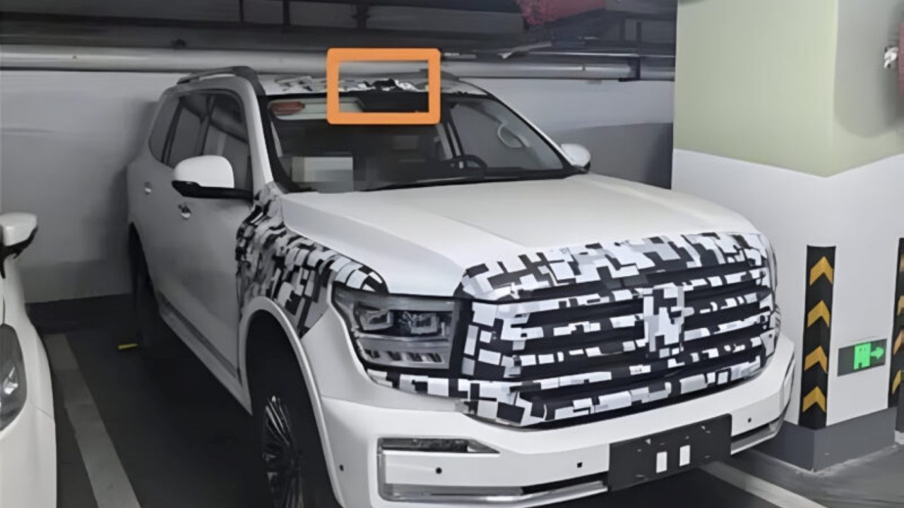 GWM Tank 500 ganha sensor Lidar no teto em facelift na China