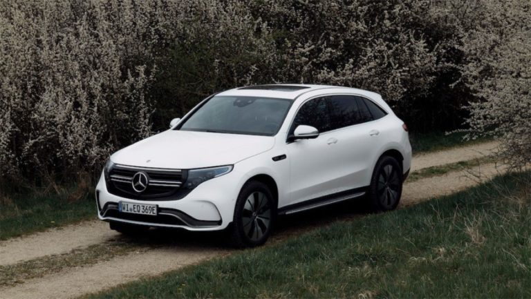 Mercedes-Benz faz recall de mais de 13 mil veículos elétricos EQC na China