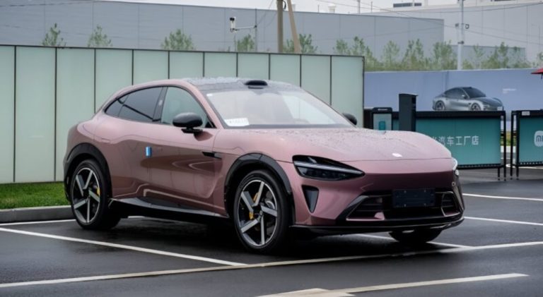 Xiaomi EV bate recorde e entrega mais de 30 mil carros em julho
