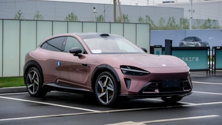 Xiaomi EV bate recorde e entrega mais de 30 mil carros em julho