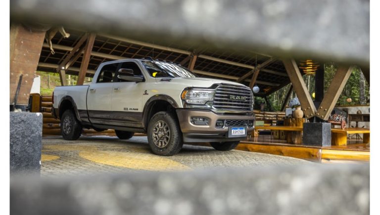 Ram anuncia parceria como picape oficial da Festa do Peão de Americana 2025