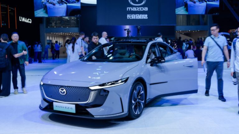 Mazda EZ-6 fabricado na China obtém classificação máxima em testes de segurança C-NCAP