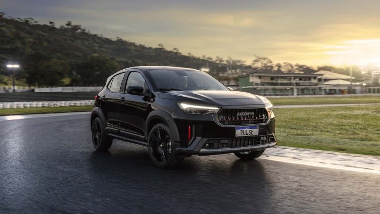 Fiat Pulse Abarth 2026 é apresentado com visual renovado e novos itens