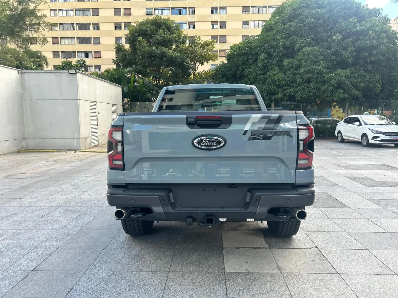 Ford Ranger Raptor pode virar PHEV combinando turbo V6