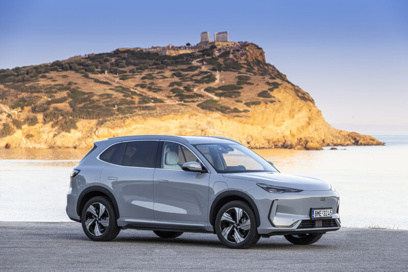Geely expande sua presença na Europa com o SUV elétrico EX5 na Grécia