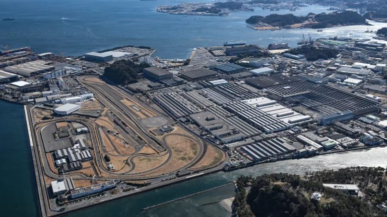 Novo CEO da Nissan enfrenta desafios com perdas e reestruturações