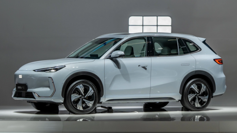 Geely acelera expansão global com o SUV elétrico EX5 em novos mercados