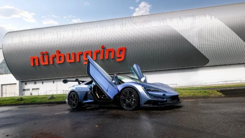 Yangwang U9 retorna a Nürburgring em busca de novos recordes