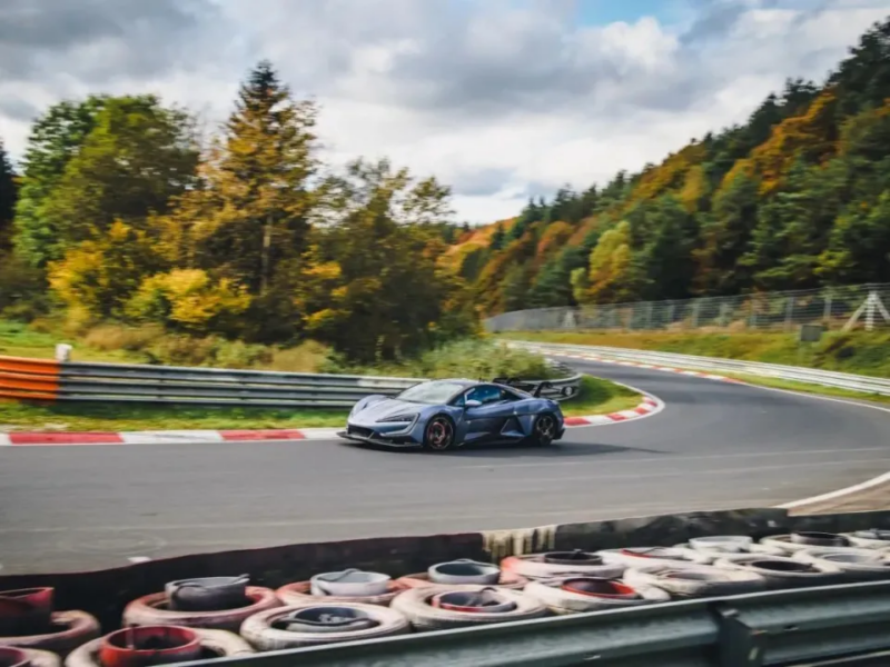 Yangwang U9 retorna a Nürburgring em busca de novos recordes
