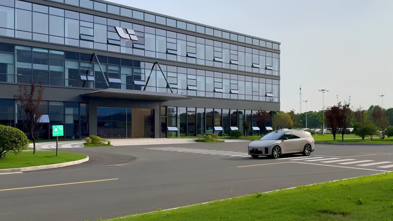 Li Auto i8 com 536 cv chega ao mercado chinês em julho