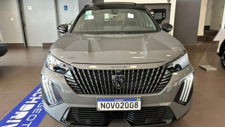 Peugeot 2008 tem mega desconto de até R$ 24.777 para PcD em junho