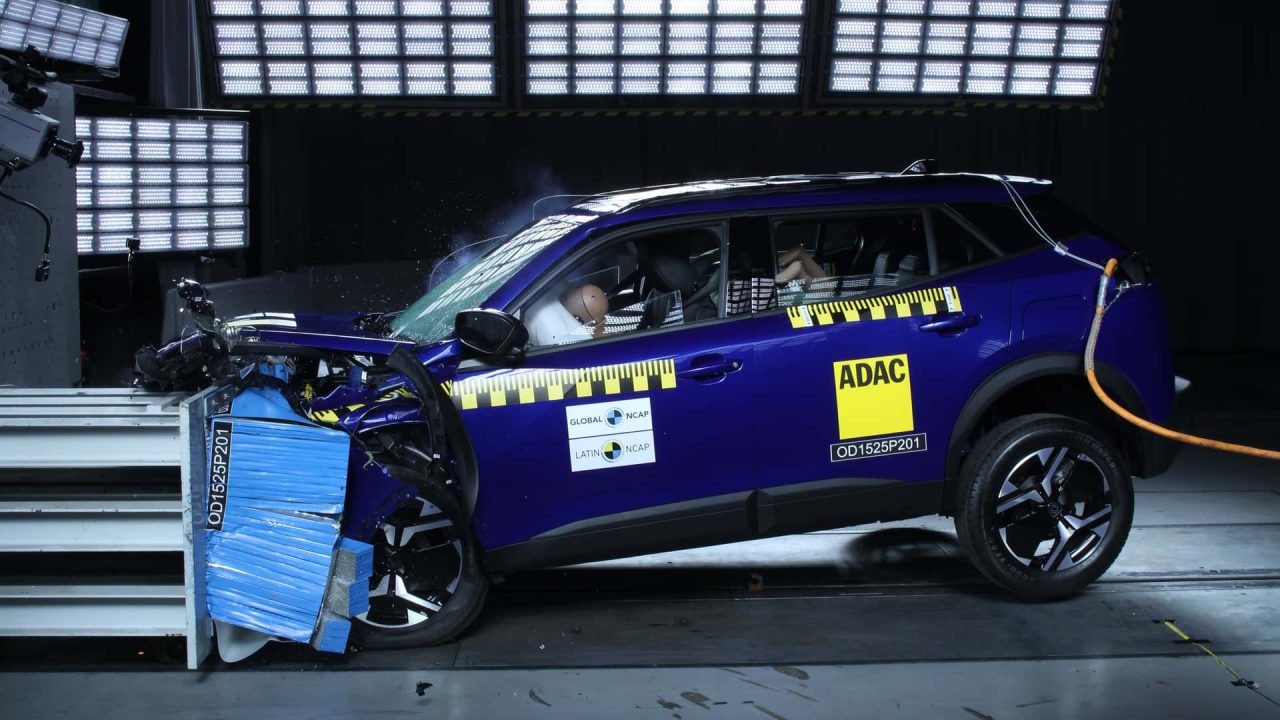 Peugeot 2008 recebe avaliação decepcionante em teste de colisão do Latin NCAP