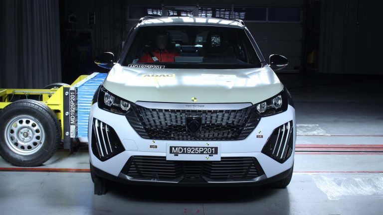 Peugeot 2008 recebe avaliação decepcionante em teste de colisão do Latin NCAP