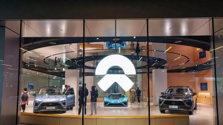 Nio enfrenta desafios financeiros em 2025, mas projeta recuperação no segundo trimestre