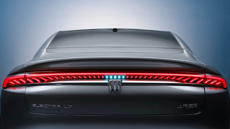 Buick Electra L7 surpreende com autonomia de 1.400 km na China