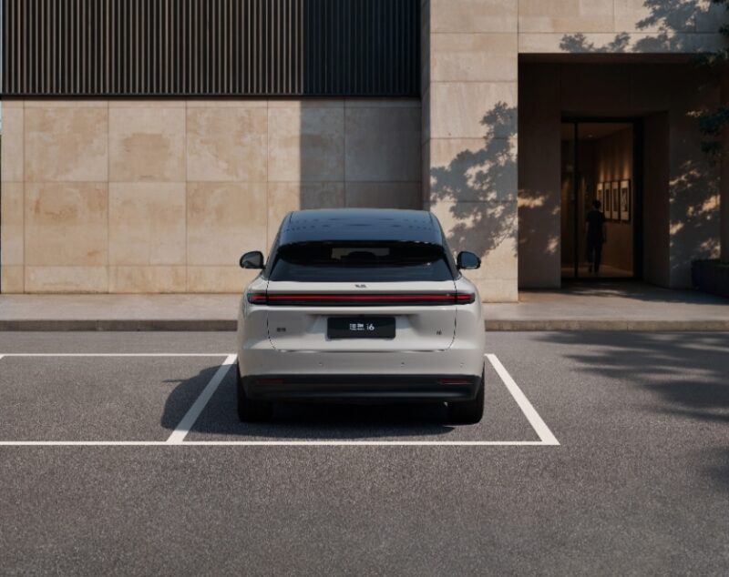 Li Auto i6 estreia em setembro com até três opções de autonomia na China
