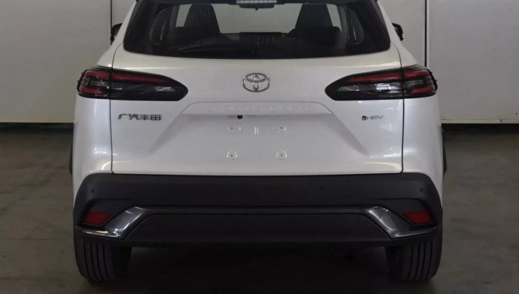 Toyota lança Corolla Cross na China com cara de elétrico e preço de Pulse