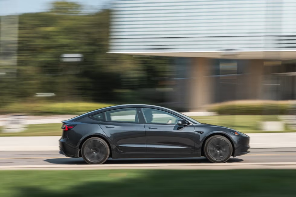 Tesla Model 3 ganha 40 km extras de autonomia em nova atualização na China