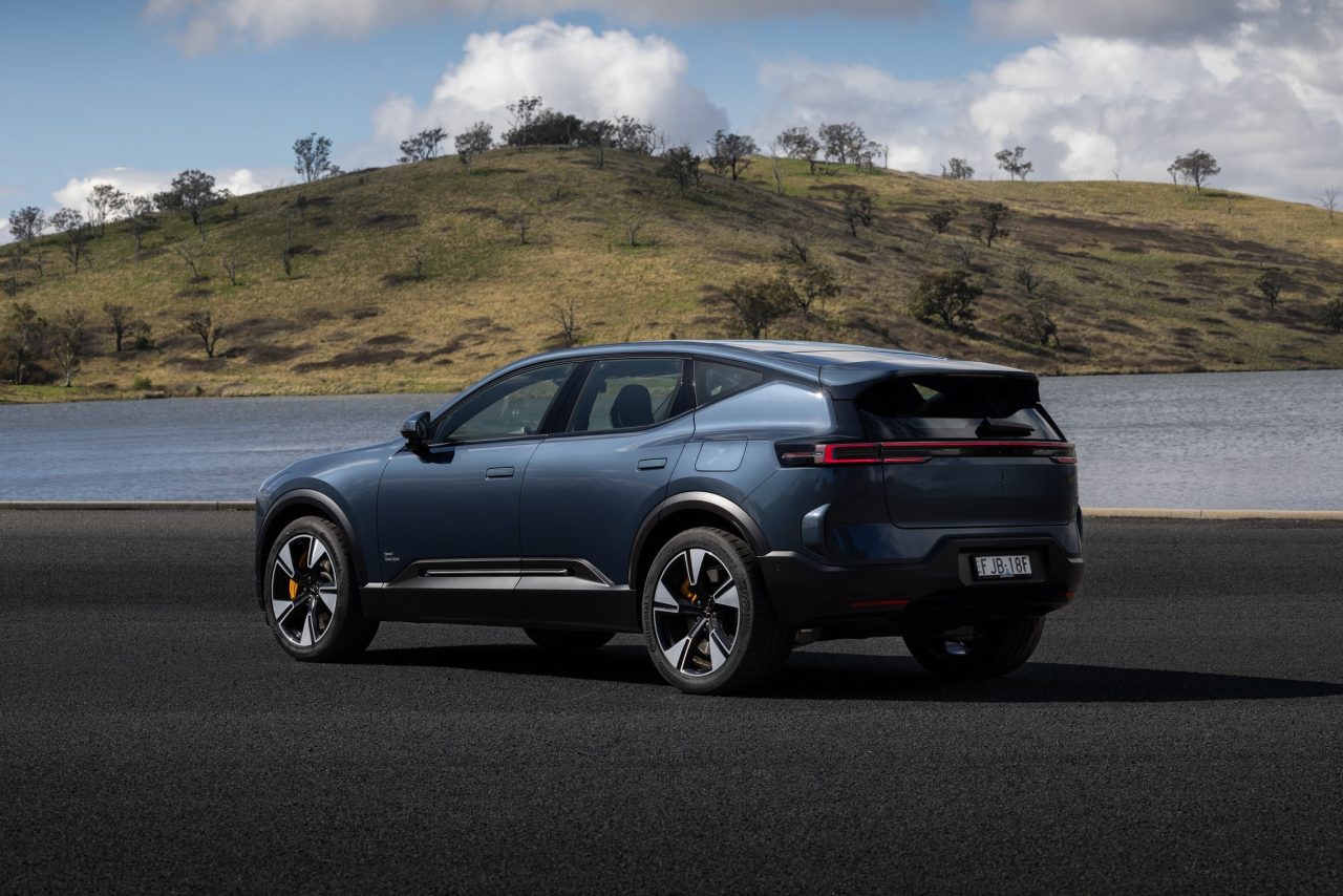 Polestar 3 enfrenta recall por falha grave no teto panorâmico
