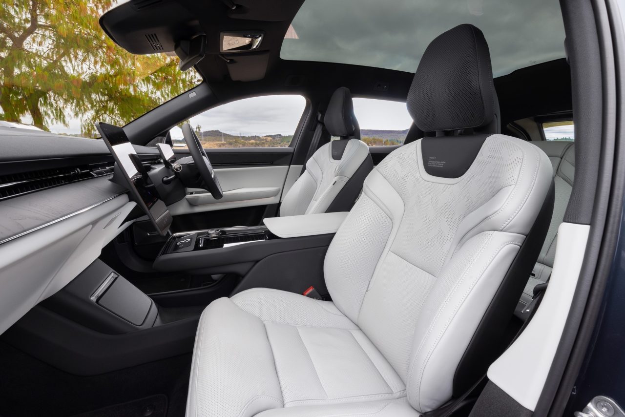 Polestar 3 enfrenta recall por falha grave no teto panorâmico