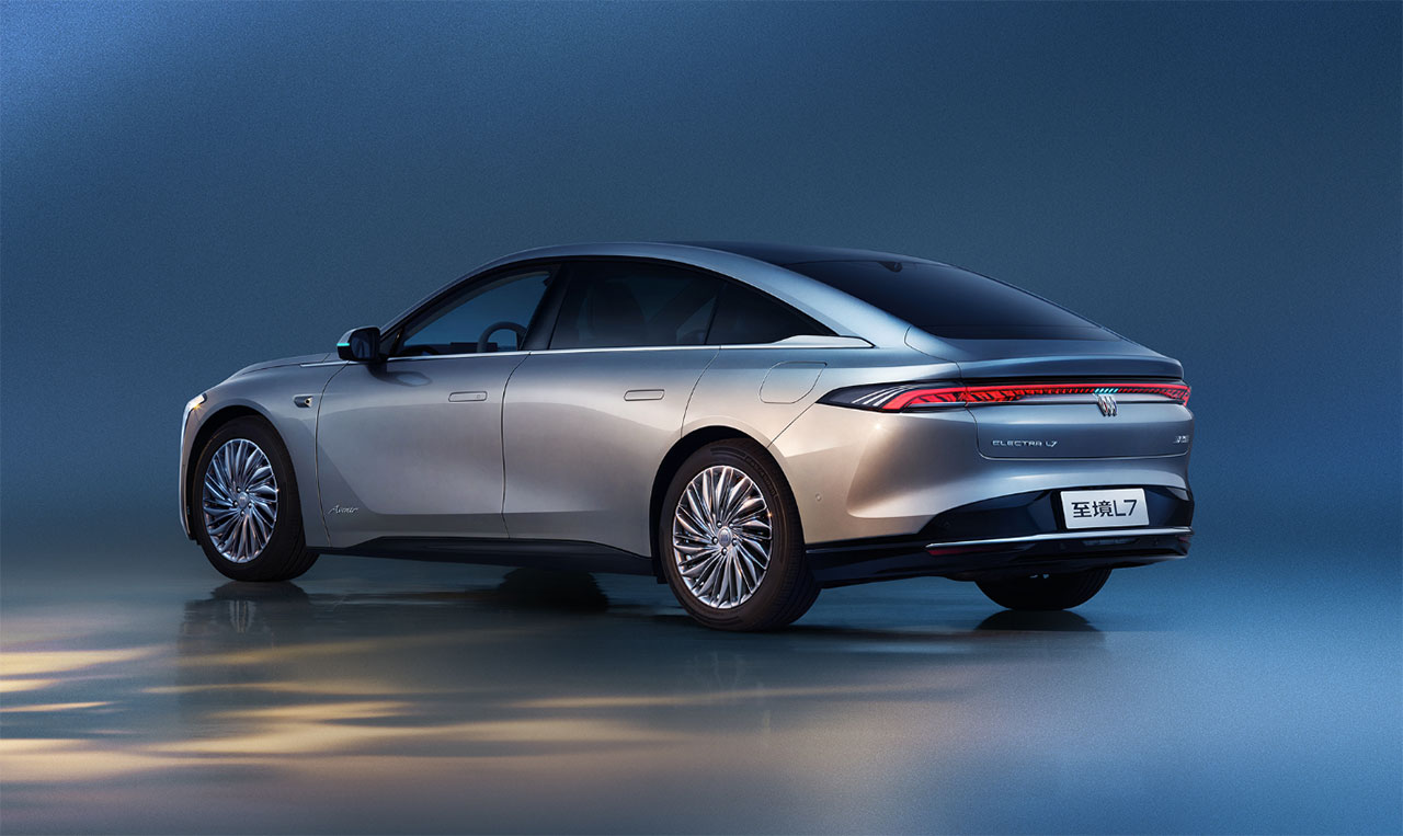 Buick Electra L7 estreia na China com mais de 5 metros e 502 cv de potência