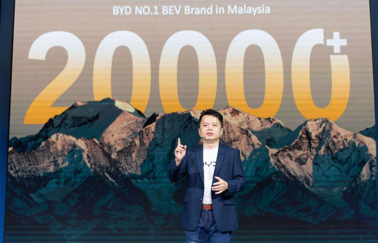 SUV elétrico Atto 2 marca expansão da BYD no mercado da Malásia