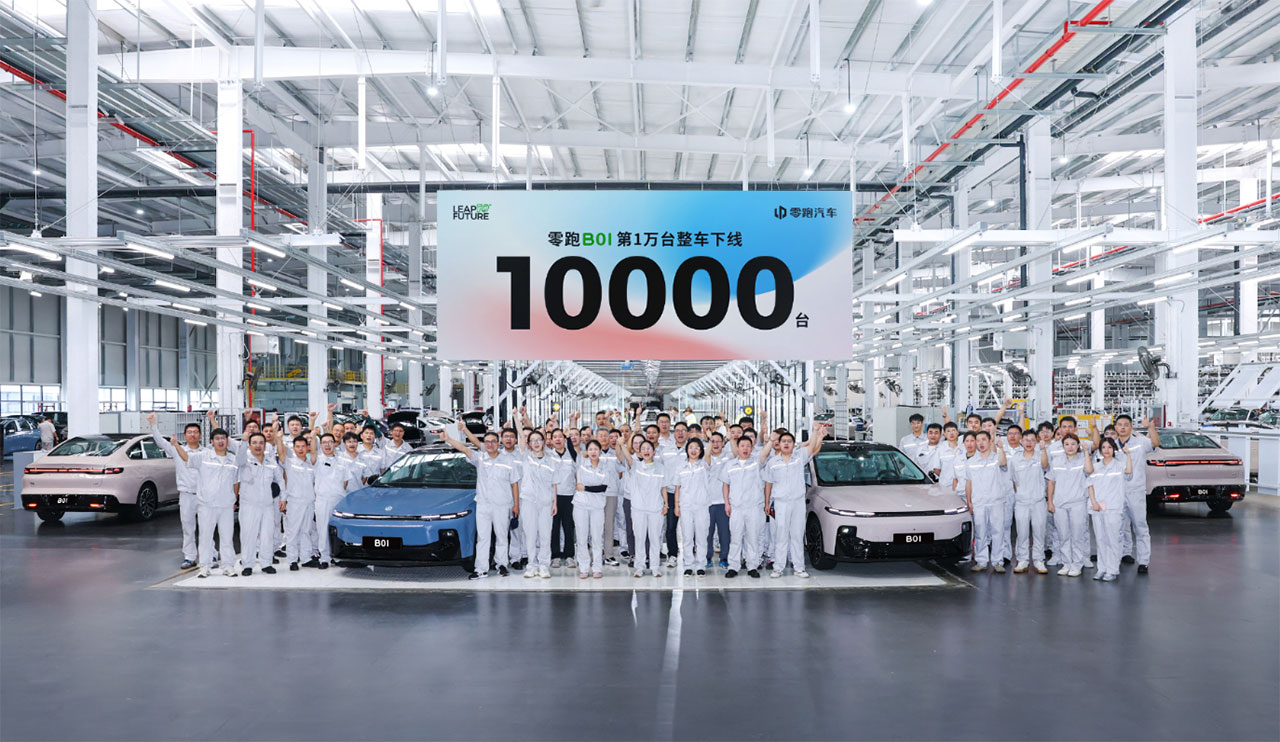 Leapmotor B01 atinge marca de 10 mil unidades produzidas na China