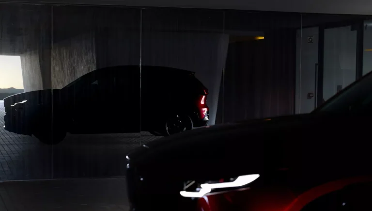Mazda revela primeiros Teasers do novo CX-5 com design renovado e opção híbrida