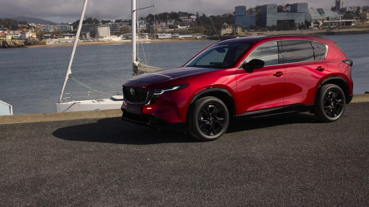 Nova geração do Mazda CX-5 é revelada com design refinado