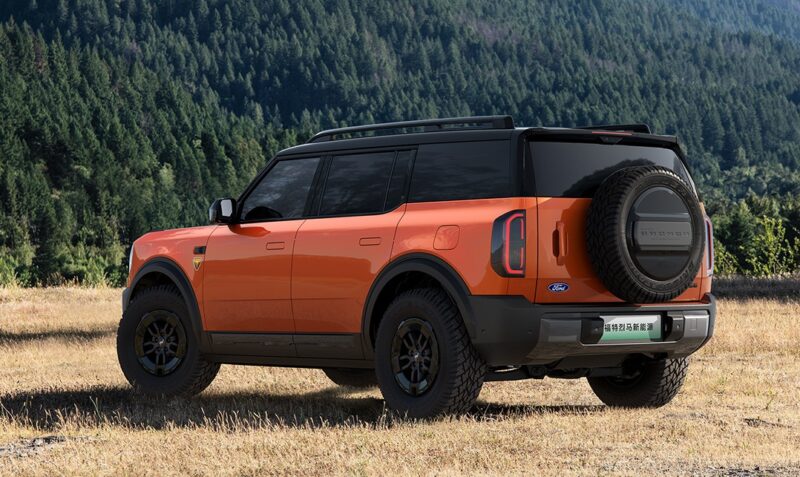 Ford Bronco elétrico estreia na China com até 650 km de autonomia