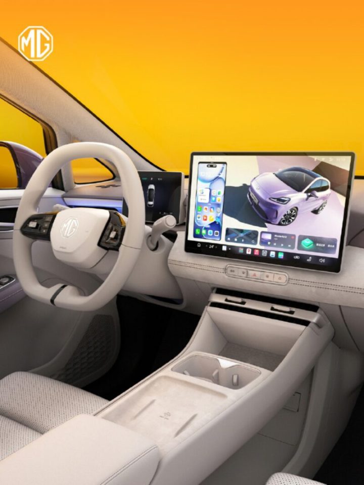 MG4 EV 2025 tem interior revelado com tecnologia da Oppo na China