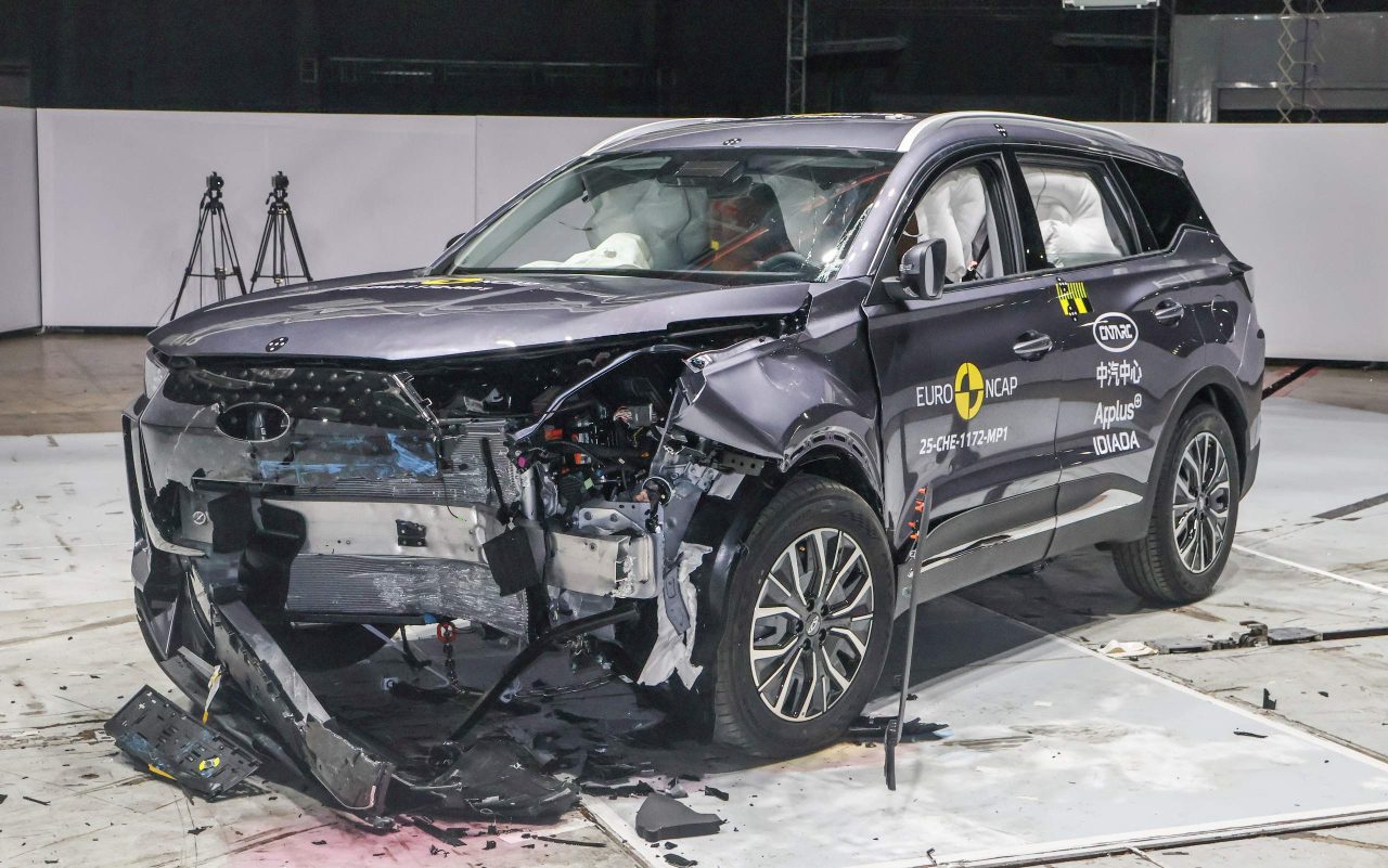 Chery Tiggo 7 e 8 decepcionam em teste de segurança na Europa