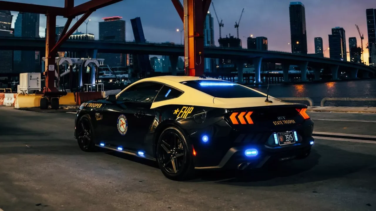 Mustang GT se junta à frota da Patrulha Rodoviária da Flórida