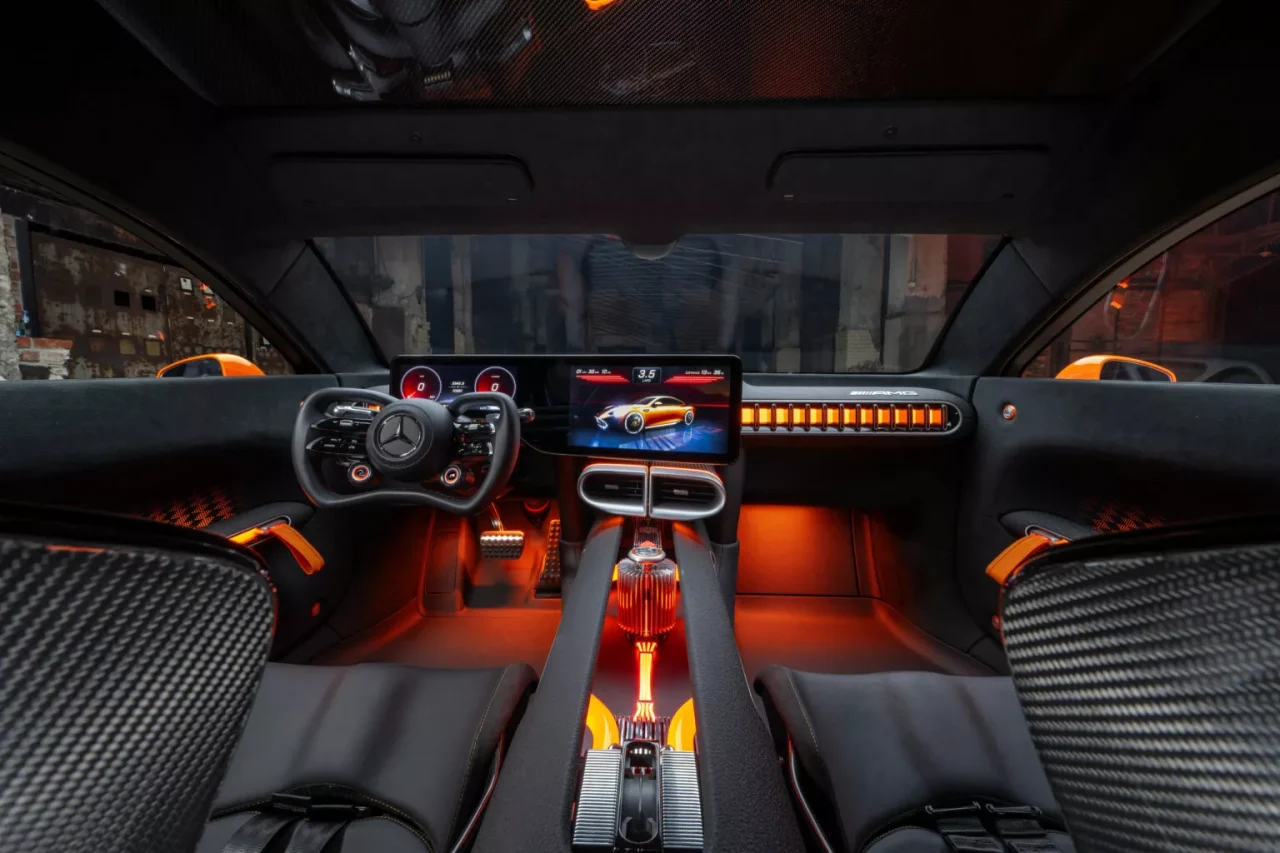 Mercedes-AMG GT4 EV chega em 2026 com 1.341 cv para desafiar o Taycan