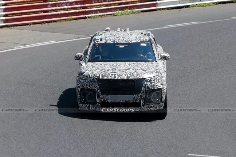 Land Rover testa Velar elétrico no circuito de Nürburgring