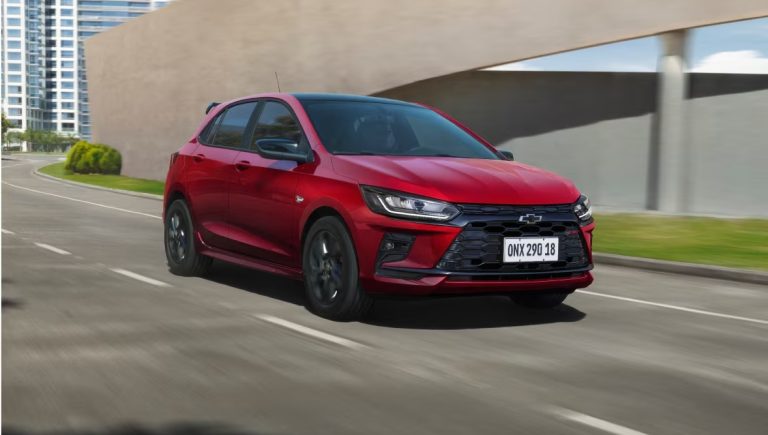 Chevrolet libera Onix Premier 2026 com redução de R$ 18,2 mil para PcD