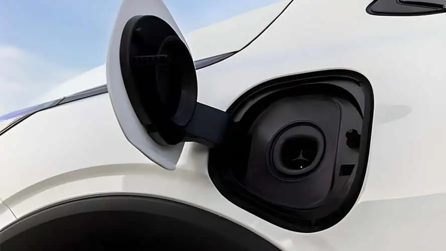 Chevrolet Bolt 2026 dá as caras em primeiro teaser oficial