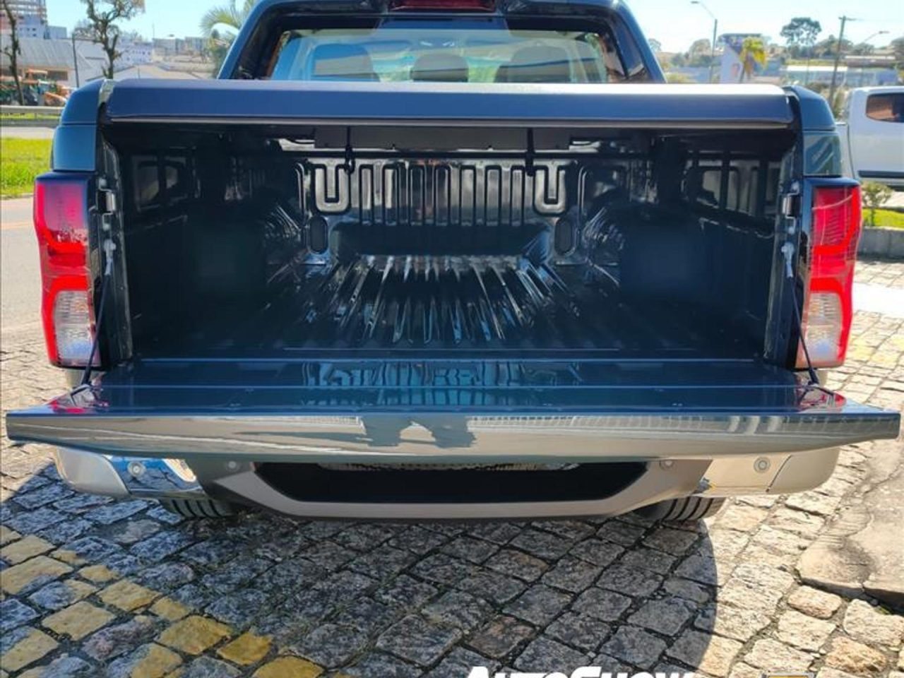 Chevrolet S10 High Country 2026: ficha técnica, preço e itens de série