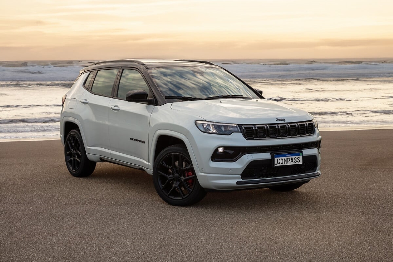 Jeep Compass atinge 500 mil unidades vendidas no Brasil