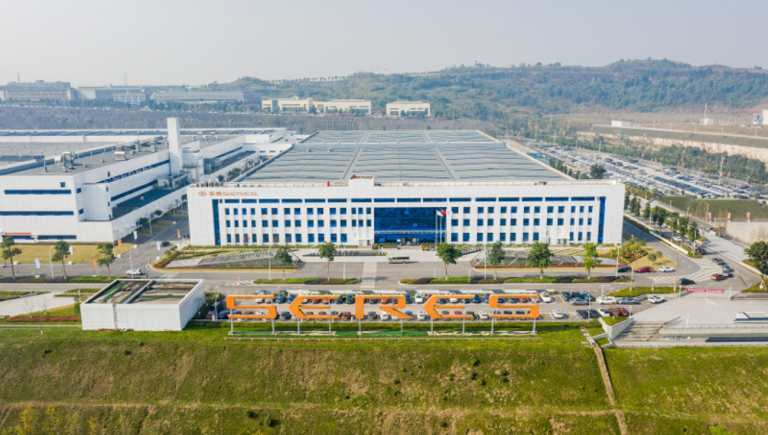 CATL inicia produção em linhas de baterias de alta tecnologia na China
