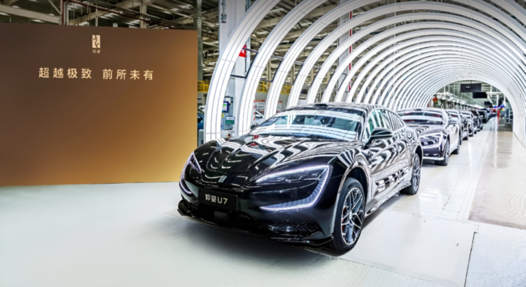 BYD chega a 13 milhões de veículos de nova energia produzidos com Yangwang U7