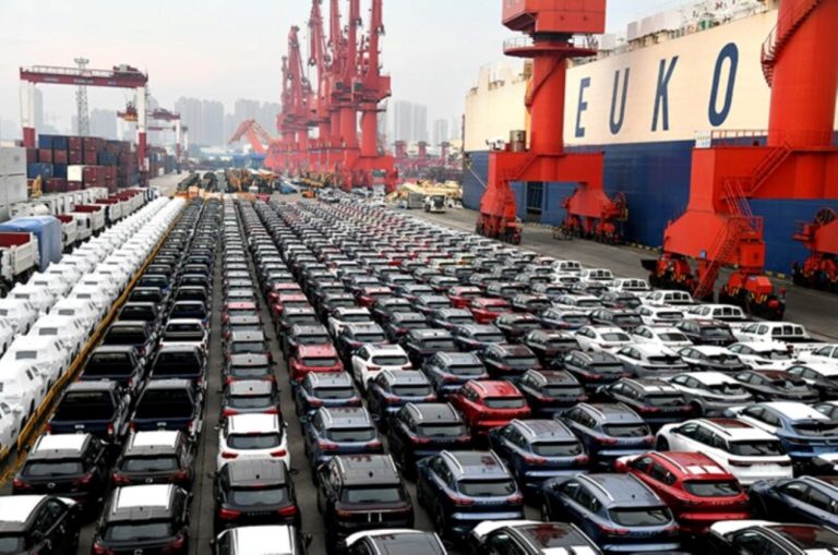 China aperfeiçoa regras para exportação de veículos usados