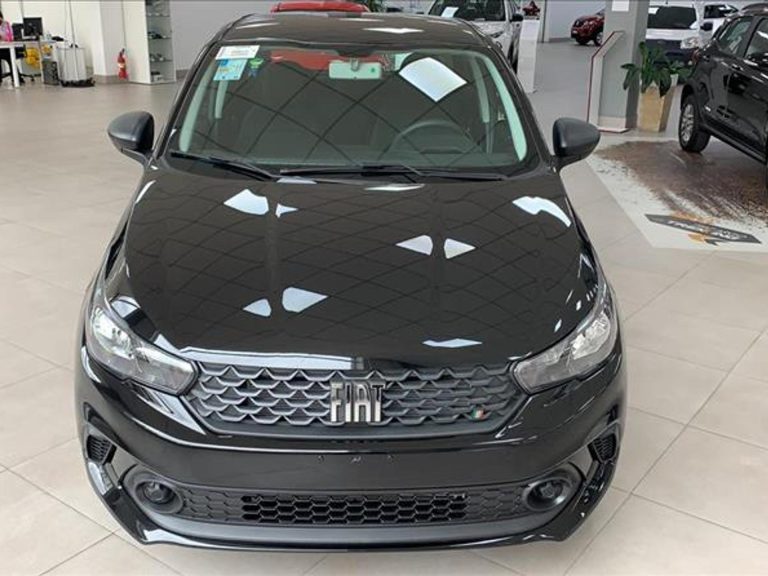 Fiat Argo Drive 1.0 é ofertado com descontão de R$ 12.827 para PcD