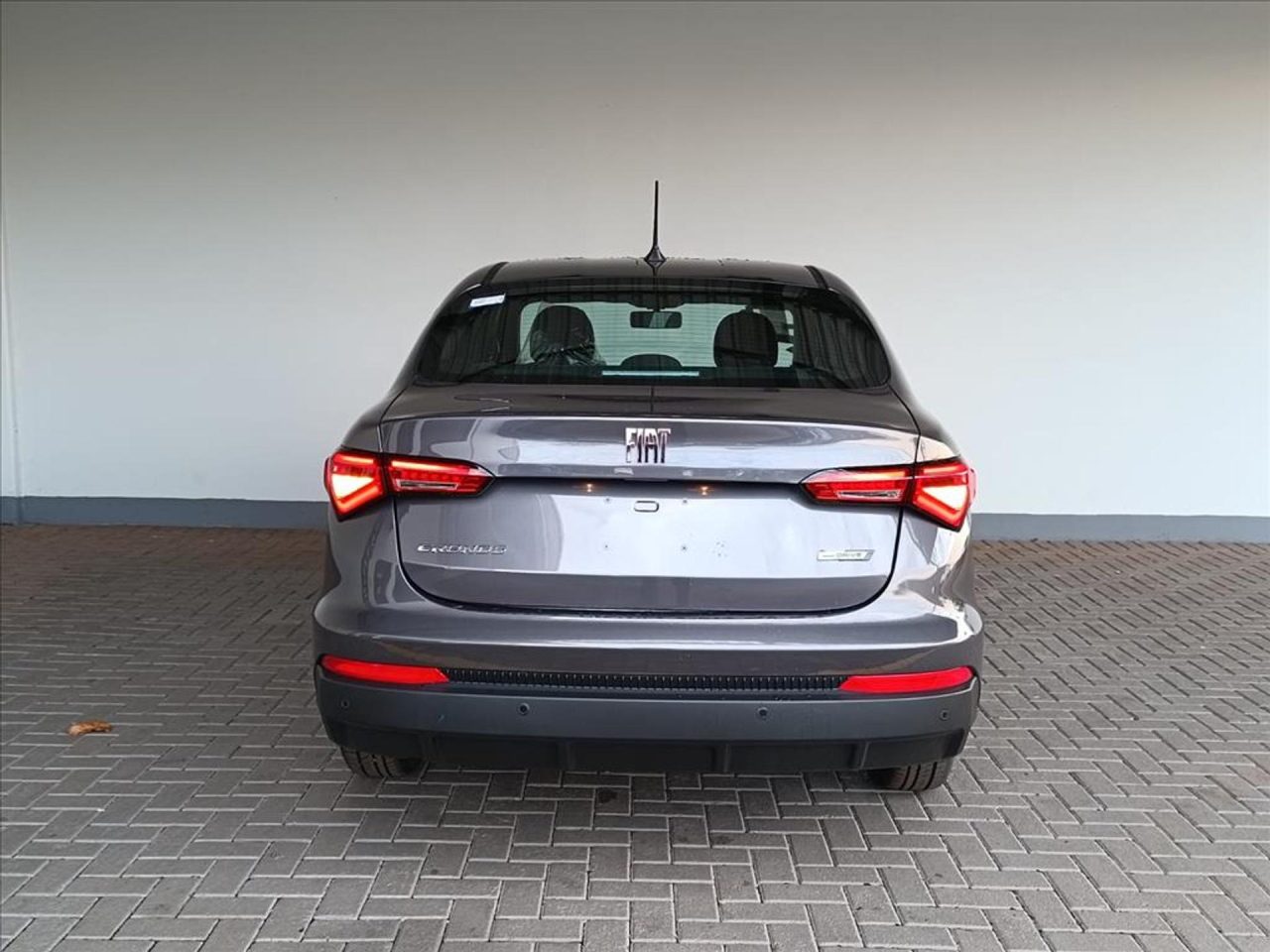Fiat Cronos Drive 1.3 CVT tem desconto de R$ 26.490 para PcD em julho