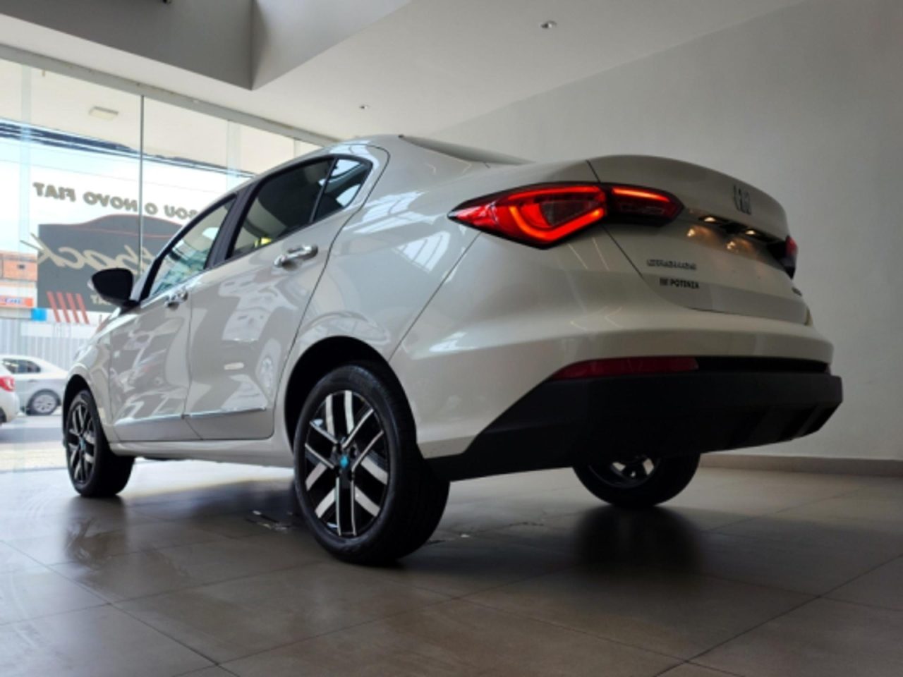Fiat Cronos Drive 1.0 2026 é liberado com mega desconto de R$ 18.451 para PcD