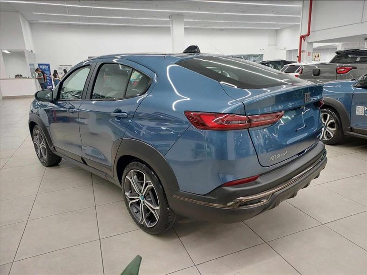 Fiat anuncia Fastback Impetus com descontão de R$ 16.880 para PcD