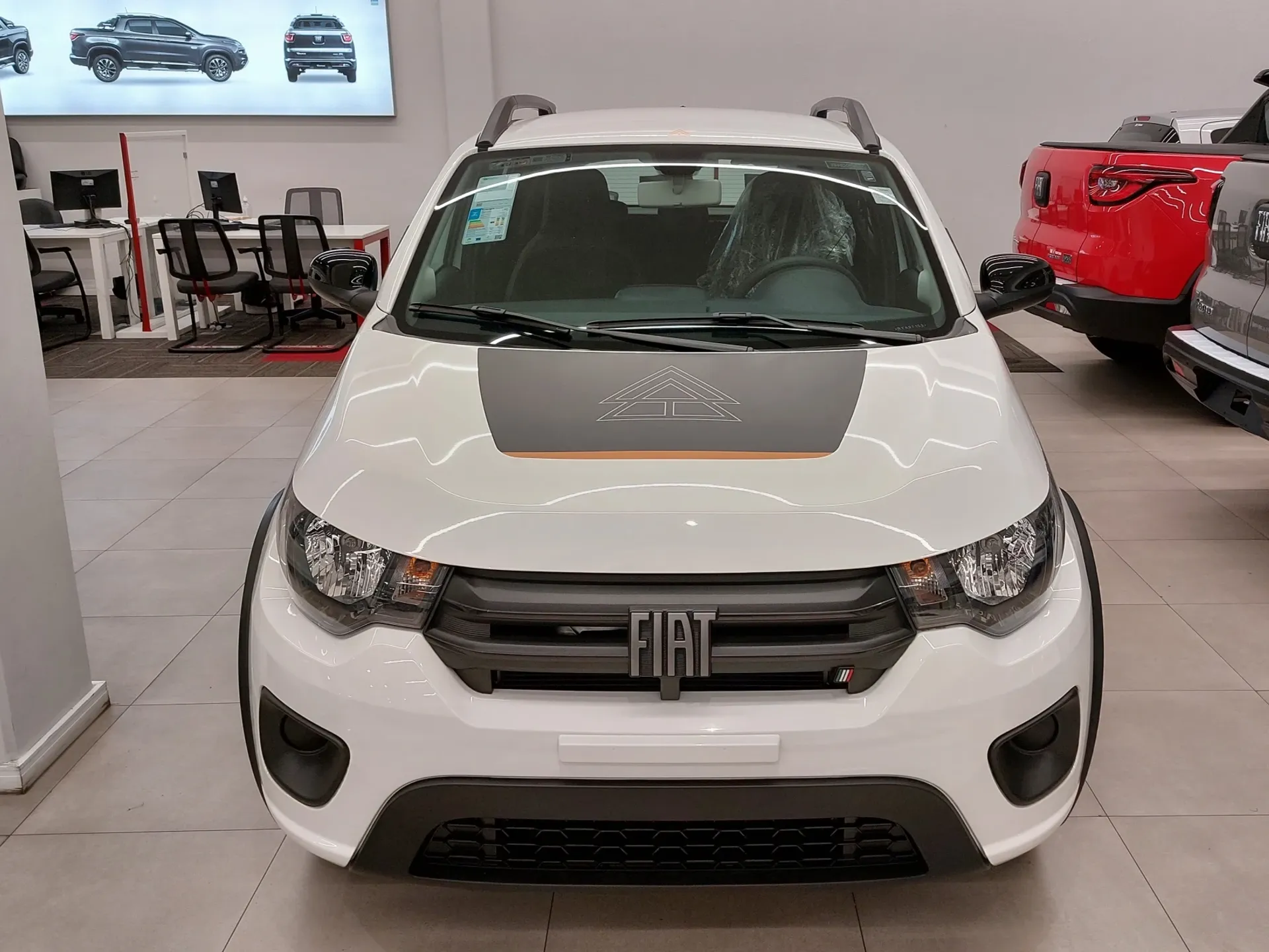Fiat Mobi sobe R$ 1.000 em março e se aproxima da faixa dos R$ 90 mil