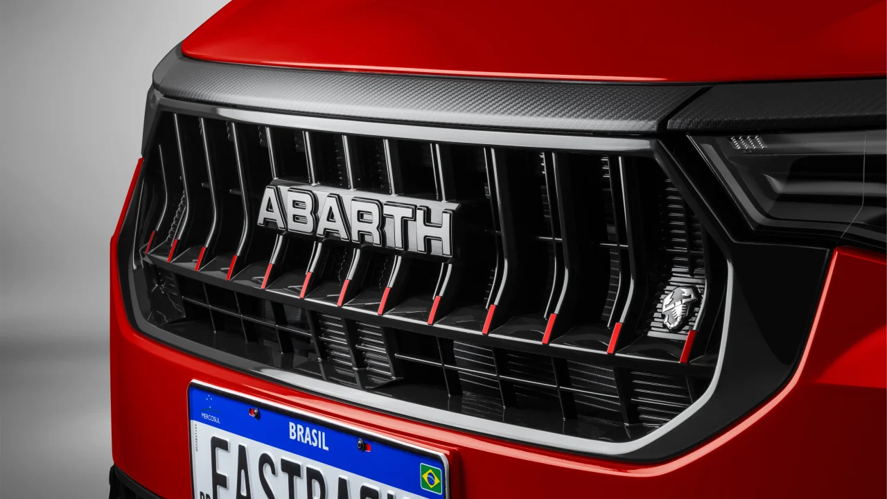 Fiat Fastback Abarth é anunciado com descontão de R$ 23 mil em julho